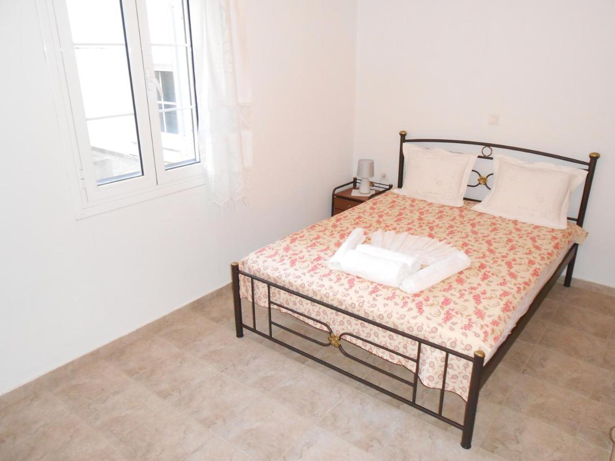 Chrysolithos Kerami Apartments Khalkíon Exterior foto